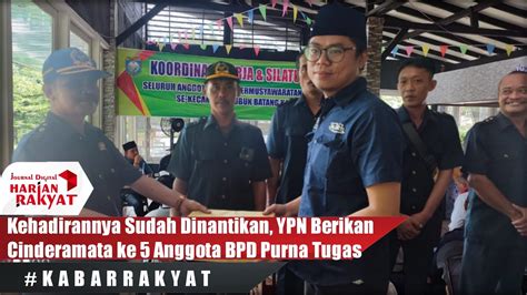 Kabarrakyat Ypn Serahkan Cindramata Kepada Bpd Purna Tugas Desa