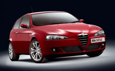 Alfa Romeo 147: фото моделей с 2000 года по наше время. VERcity