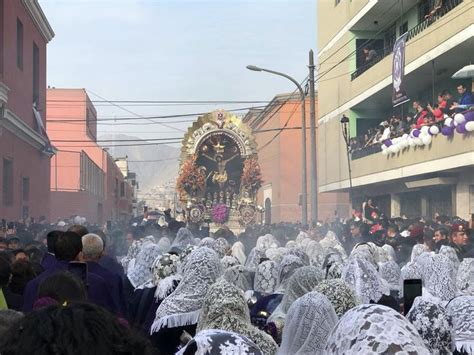 Recorrido Del Señor De Los Milagros En Vivo Sigue La última Procesión Rutas Y Todo Lo Que