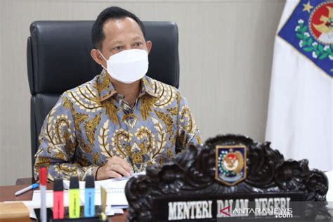 Mendagri Terbitkan Se Soal Penertiban Ppkm Dan Percepatan Vaksinasi Antara News