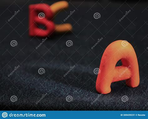 Voyelles De L Alphabet En Couleurs Pour Les Enfants Image Stock Image