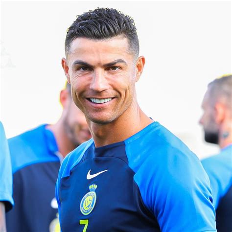 Cristiano Ronaldo Atleta Mais Bem Pago Do Mundo Veja Top