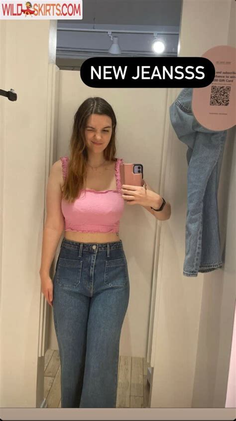 22 Hot Photos By Sarah Z Known As Sarahz