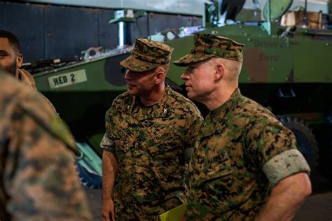 Dvids Images Blt 1 5 Leads Acv Demonstration Aboard Uss Harpers Ferry [image 7 Of 7]