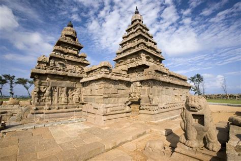 El Templo De La Orilla Mahabalipuram Tamil Nadu La India Foto De Archivo Imagen De