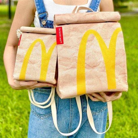 Mochila Mcdonald De Papel Feminina Escolar De Grande Capacidade Para