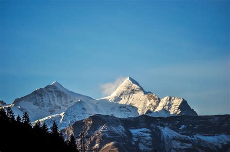 瑞士因特拉肯少女峰雪山风光国外旅游景点旅游景点摄影素材汇图网