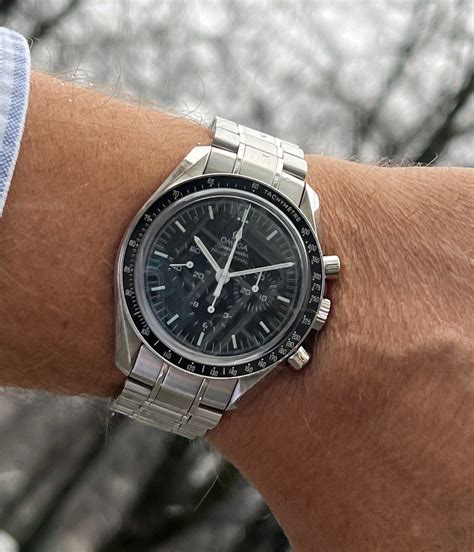 Omega Speedmaster Moonwatch 2020 1