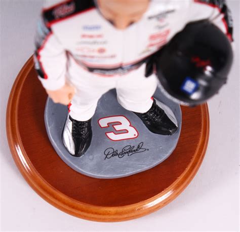 Dale Earnhardt Sr Nascar Le 2001 Character Collectibles High Quality