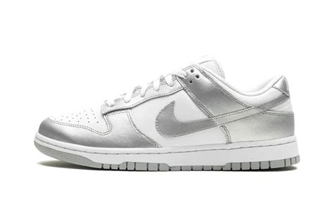 Nike Dunk Low Metallic Silver W Tekkies Store