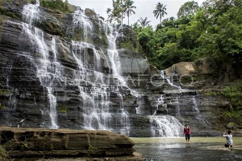 Wisata Alam Curug Luhur Cigangsa Antara Foto