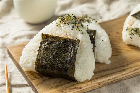 Authentiques Onigiri Thon Et Mayonnaise