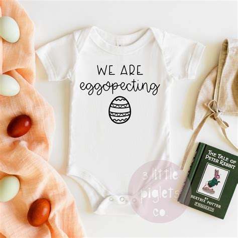 Easter Pregnancy Announcement Bodysuit We Re Eggspecting Easter Baby