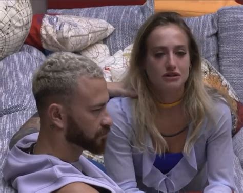 “bbb 23” Bruna Griphao Chora Após Ler Mensagem De Key Para Gustavo No