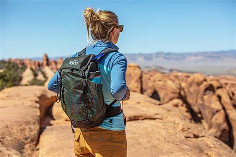 Best Women S Hiking Daypacks Of 2024 Switchback Travel