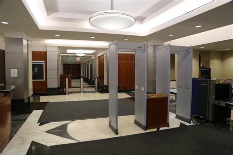 Potomac Center South, 550 12th St SW | JLL Properties - US