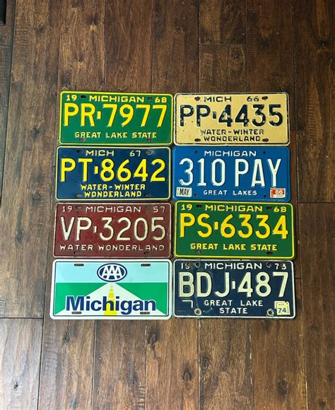 Michigan Choice Of License Plate Pick Your Plate License Plates