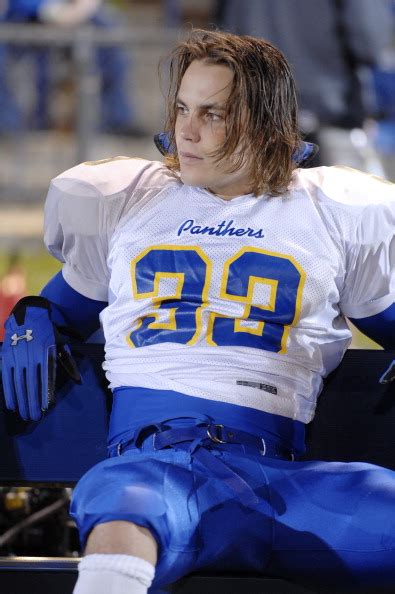 Friday Night Lights Star Taylor Kitschs Move To Montana Being In L