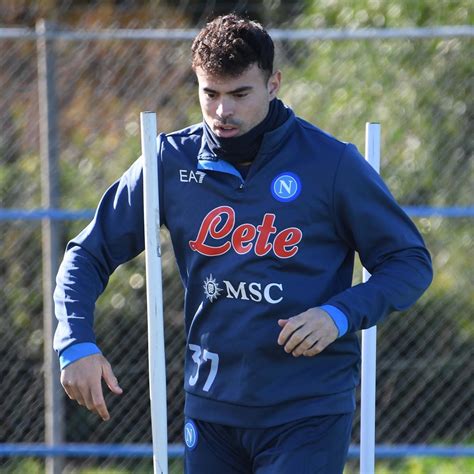 Napoli comunicata l entità dell infortunio di Andrea Petagna