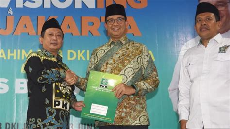 Resmi Jadi Anggota Anies Sambangi Markas Pemuda Pancasila Laporan