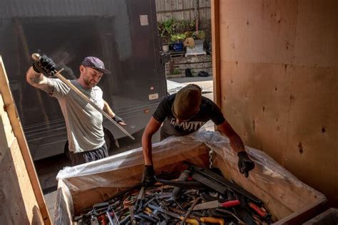 U.K. Plans to Fine Tech Executives for Illegal Weapon Sales Online ...