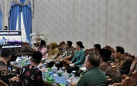 Anwar Sadat Gelar Pertemuan Virtual Terkait Percepatan Penurunan