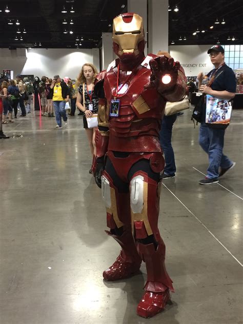 Iron man cosplay Iron Man Cosplay, Male Cosplay, Halloween Cosplay ...