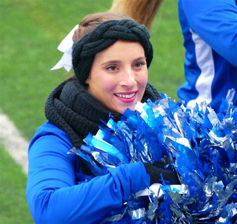 Panasonic Fz1000 College Cheerleaders Carabins Montréal… Flickr