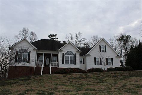 1030 Haven Dr Dalton Ga 30721 Zillow