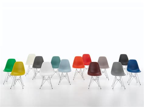 Buy The Vitra Dsr Eames Plastic Side Chair At Nest Co Uk