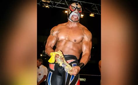 Muere el luchador Black Warrior a los 54 años