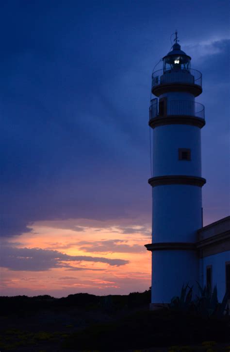 Free Images Sea Coast Cloud Lighthouse Sky Sunset Dawn Dusk