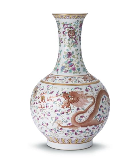 A FAMILLE ROSE DRAGON BOTTLE VASE MARK AND PERIOD OF GUANGXU Well