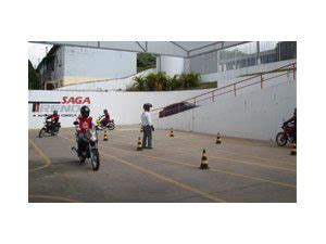 Concessionárias Honda oferecem cursos de pilotagem segurança