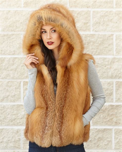 The Brynn Red Fox Fur Vest With Collar For Women Furhatworld