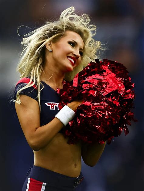 Texans cheerleader : r/cheerleaders