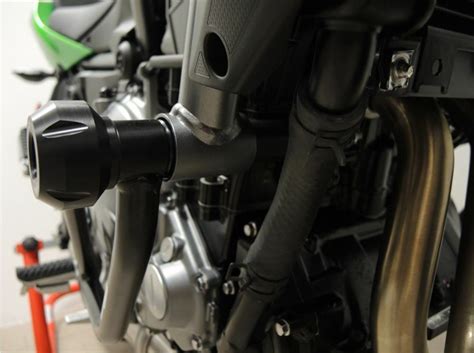 Kawasaki Z Sturzb Gel Schwarz Motorschutz Rahmenschutz Chrash