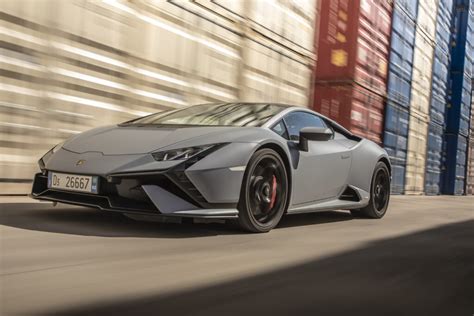 Lamborghini Huracan Tecnica First Drive The Perfect Raging Bull