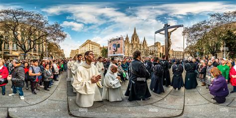 Good Friday Procession In Barcelina Hi Res Stock Photography And Images