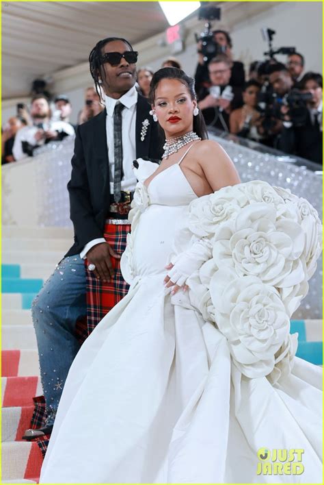 Rihanna Makes A Statement In White Florals Alongside A AP Rocky At Met