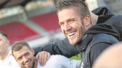 Ksv Hessen Trainer Tobias Damm Nach Gegen T Rk G C Friedberg