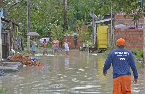 Defesa Civil Registra Tr S Ocorr Ncias Ap S Chuva Em Manaus Amazonas G