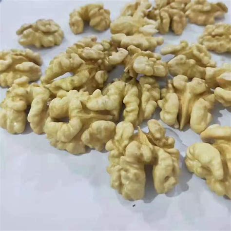 Wholesale Chinese Light Halves Walnut Kernel Without Shell China