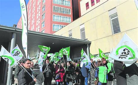 Csif Se Concentra En Palencia Ante La Inadmisible Situaci N De La