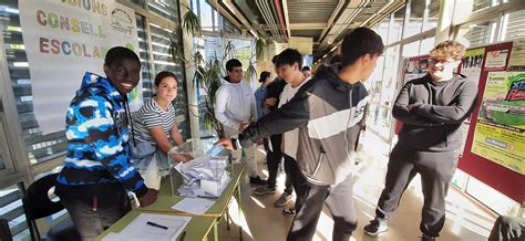 ELECCIONS DE LALUMNAT DEL CONSELL ESCOLAR INS Torre De Malla