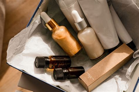 The Benefits Of Custom Cosmetic Packaging Albert Paper Products