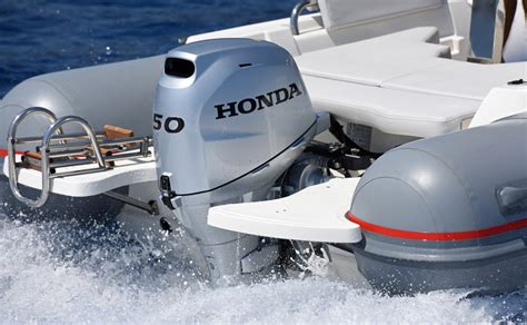 New In 2018 Honda Bf40bf50 And Bf80bf100 Outboard Motors Boatmag