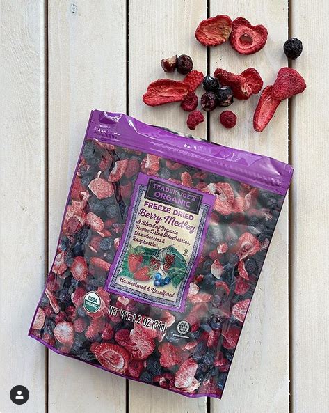 Trader Joe S Freeze Dried Berry Medley Trader Joe S Products Trader