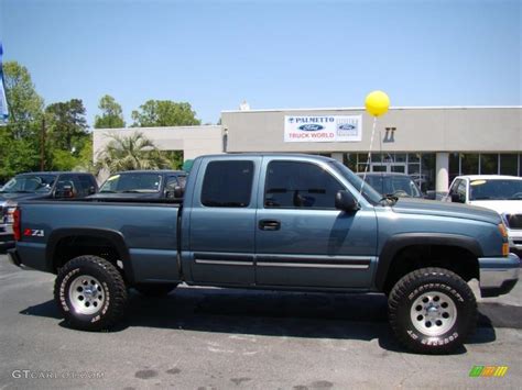 2006 Blue Granite Metallic Chevrolet Silverado 1500 Z71 Extended Cab 4x4 28659542 Photo 10