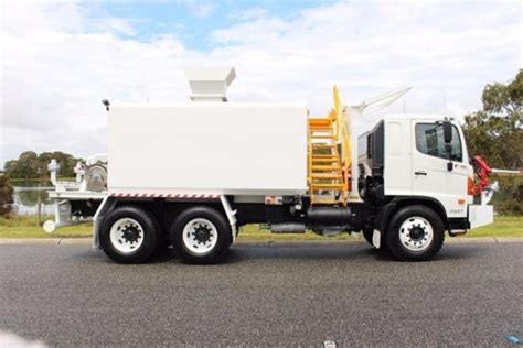 2010 HINO FM 2627 500 SERIES 6X4 AUTO WATER CART FM 2627 500